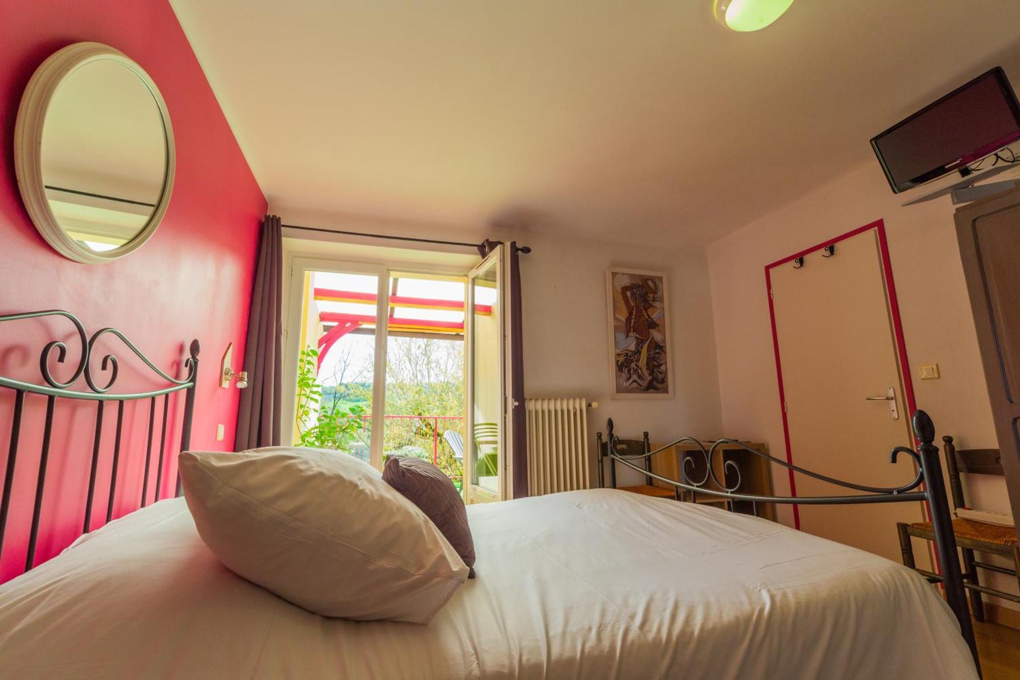 Hotel La Barguelonne Montcuq 外观 照片