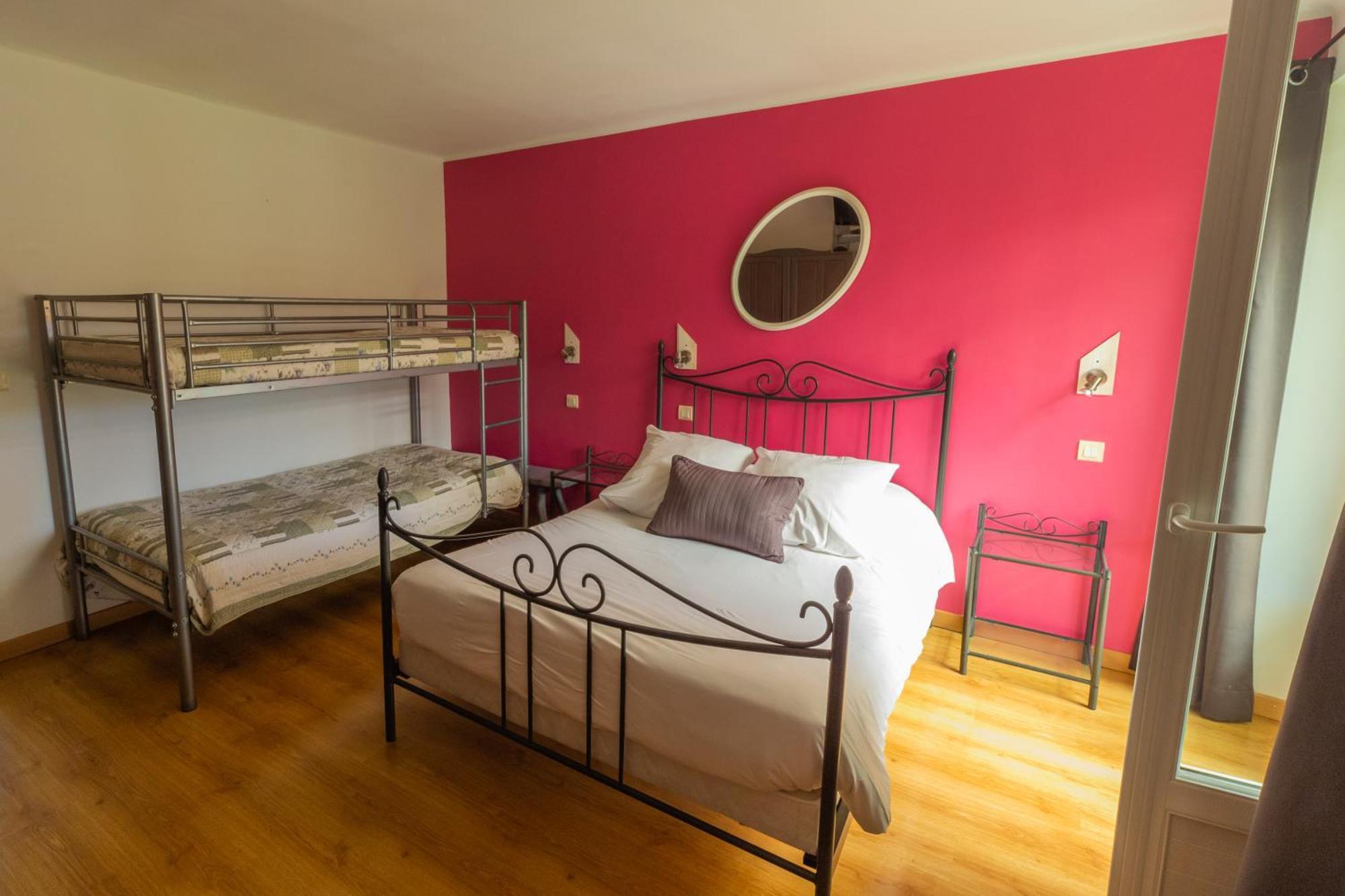 Hotel La Barguelonne Montcuq 外观 照片
