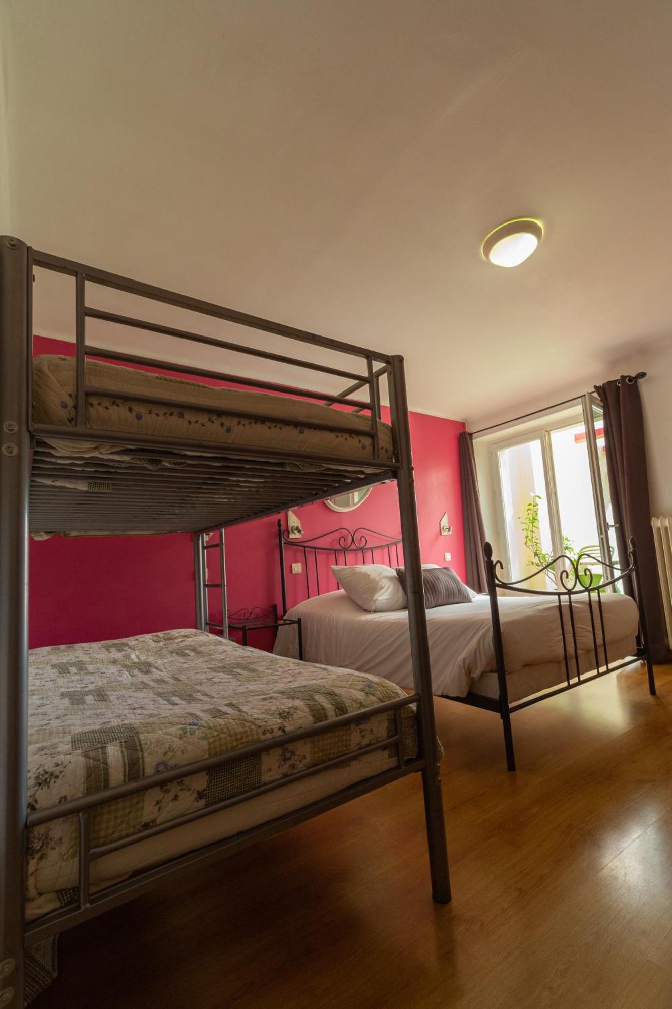 Hotel La Barguelonne Montcuq 外观 照片